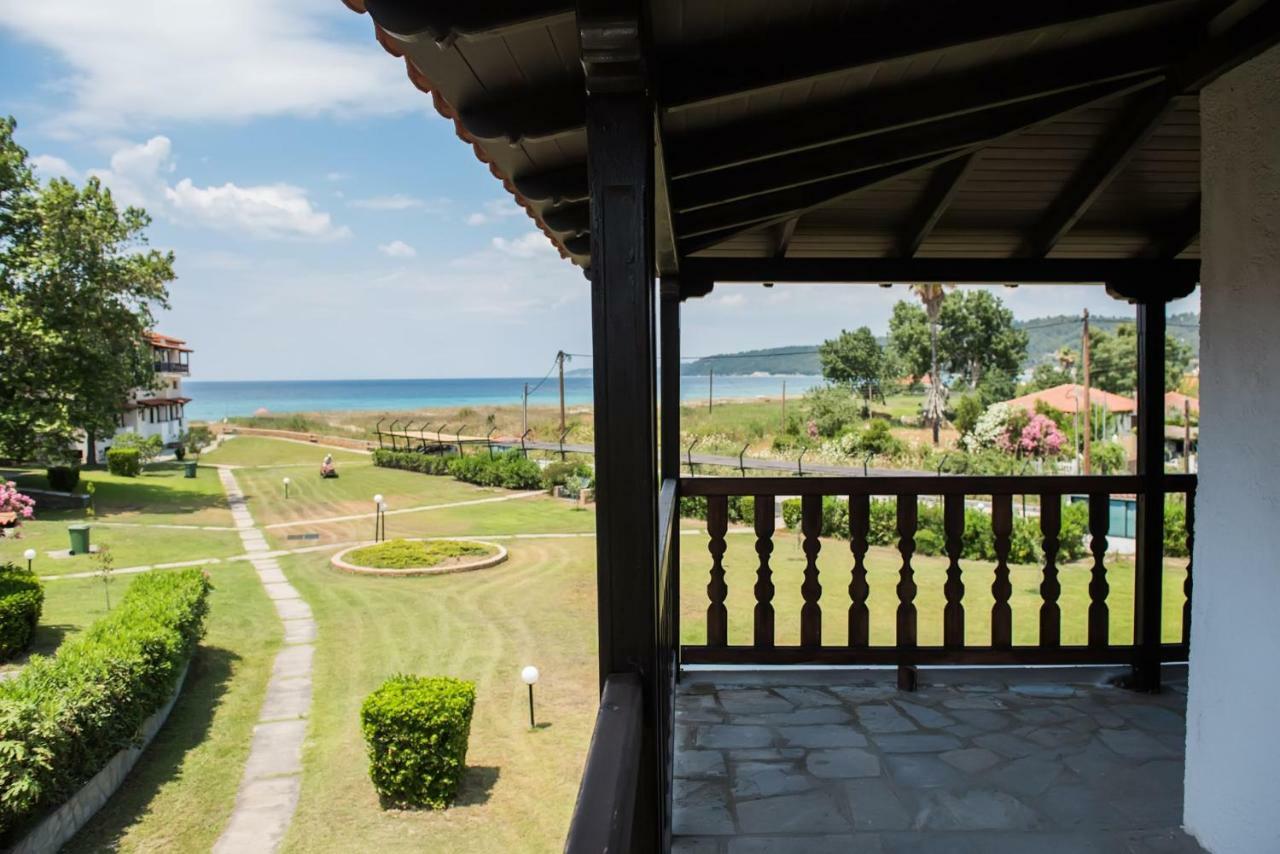 White Blossom Villa #Fourka Skála Foúrkas Екстериор снимка