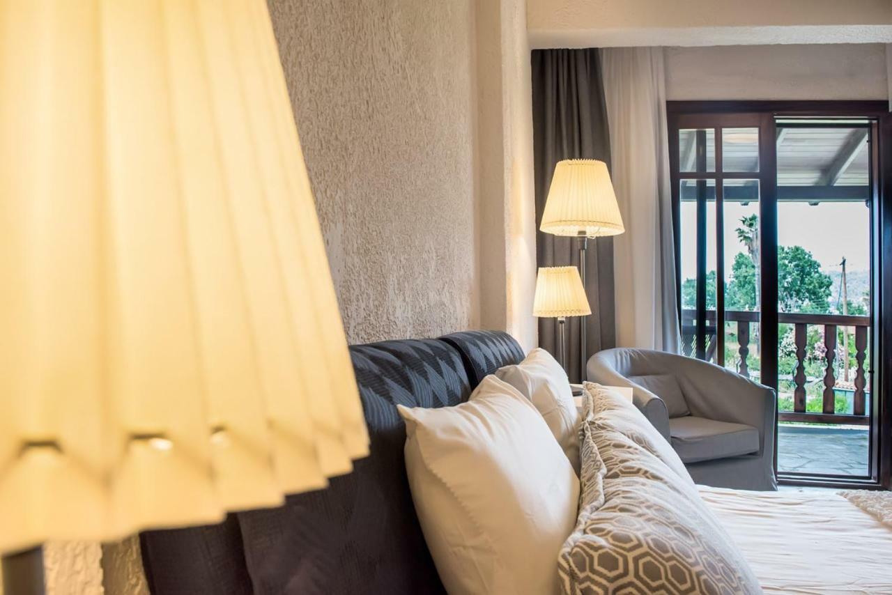 White Blossom Villa #Fourka Skála Foúrkas Екстериор снимка