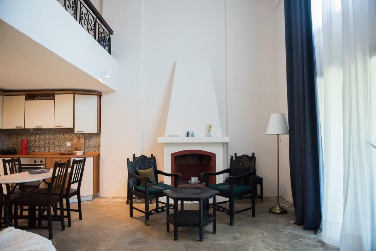 White Blossom Villa #Fourka Skála Foúrkas Екстериор снимка